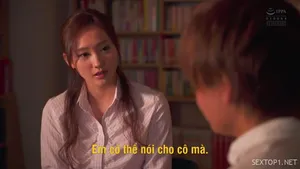 Cô em xinh đẹp mới lớn bị chị gái đồng tính cưỡng dâm